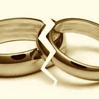 مشاكل زوجية chat bot