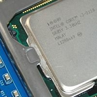 Laptop Hardware Expert chat bot