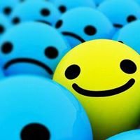 ابتسم انها الحياة chat bot